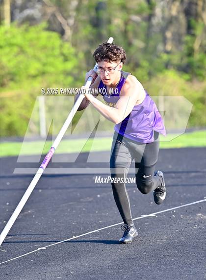 Thumbnail 1 in Yorktown Triangular (Pole Vault) photogallery.