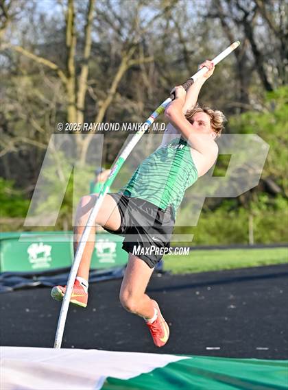 Thumbnail 1 in Yorktown Triangular (Pole Vault) photogallery.