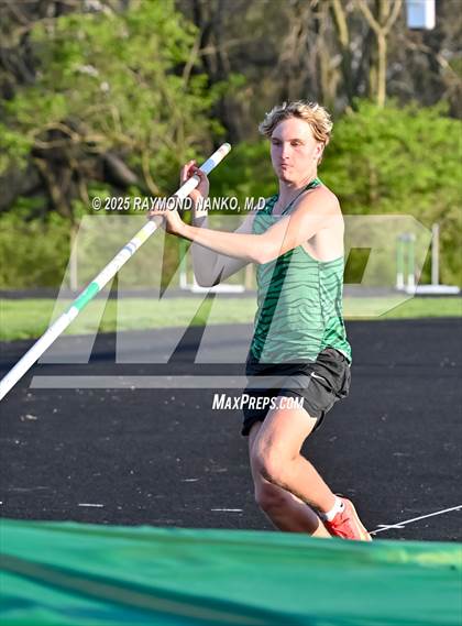 Thumbnail 3 in Yorktown Triangular (Pole Vault) photogallery.