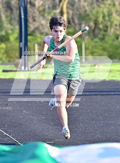 Thumbnail 1 in Yorktown Triangular (Pole Vault) photogallery.