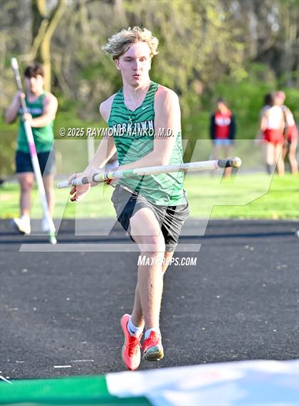 Thumbnail 2 in Yorktown Triangular (Pole Vault) photogallery.