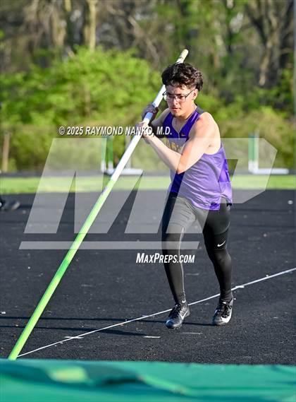 Thumbnail 2 in Yorktown Triangular (Pole Vault) photogallery.