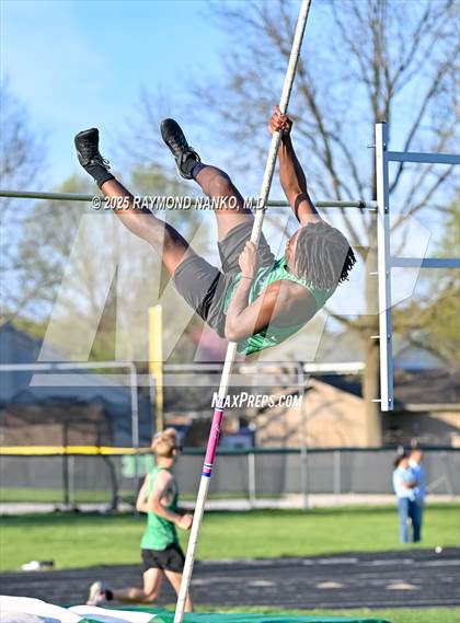 Thumbnail 3 in Yorktown Triangular (Pole Vault) photogallery.