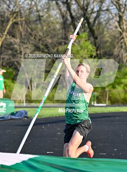 Thumbnail 2 in Yorktown Triangular (Pole Vault) photogallery.