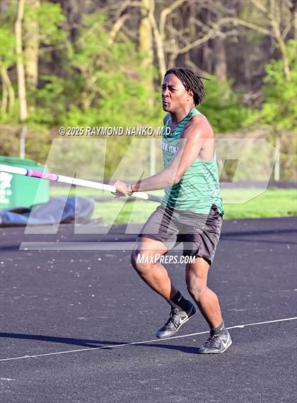 Thumbnail 1 in Yorktown Triangular (Pole Vault) photogallery.