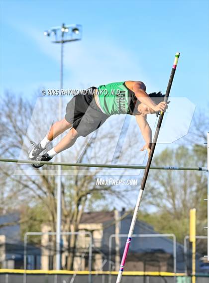 Thumbnail 1 in Yorktown Triangular (Pole Vault) photogallery.