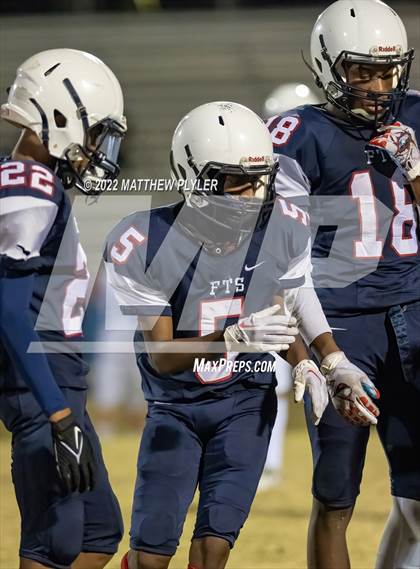Thumbnail 1 in Westover @ Terry Sanford photogallery.