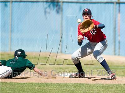Thumbnail 2 in Pitman vs. Redwood Christian (Dick Windemuth Tournament) photogallery.