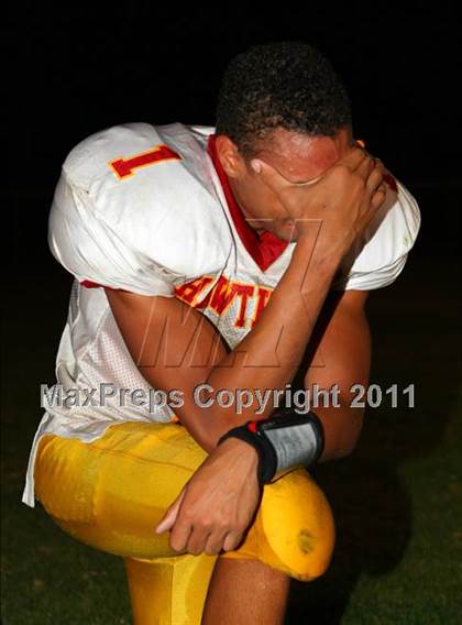 Thumbnail 2 in Firebaugh vs. Hawthorne photogallery.
