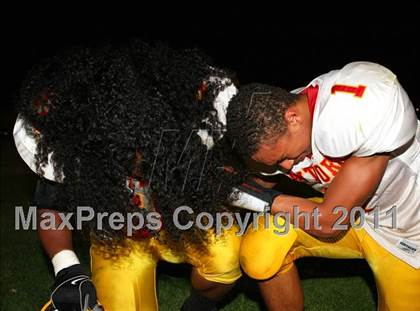 Thumbnail 2 in Firebaugh vs. Hawthorne photogallery.