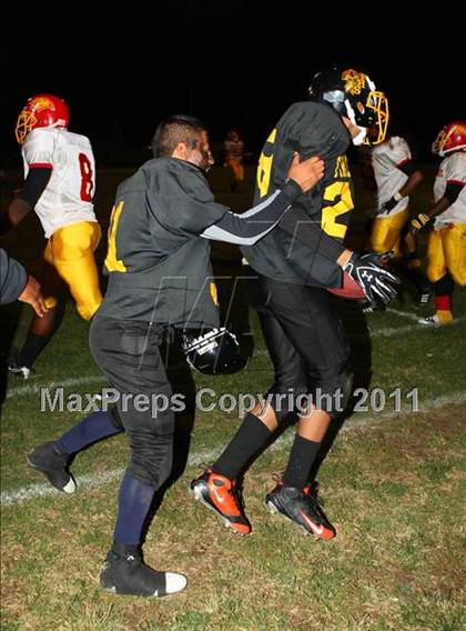 Thumbnail 2 in Firebaugh vs. Hawthorne photogallery.