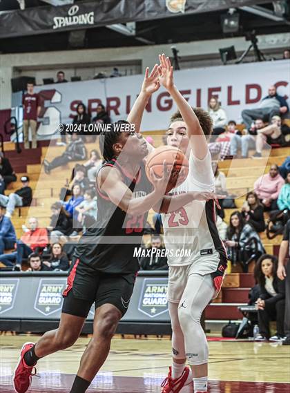 Thumbnail 2 in Etiwanda vs. Sidwell Friends (Spalding Hoophall Classic) photogallery.