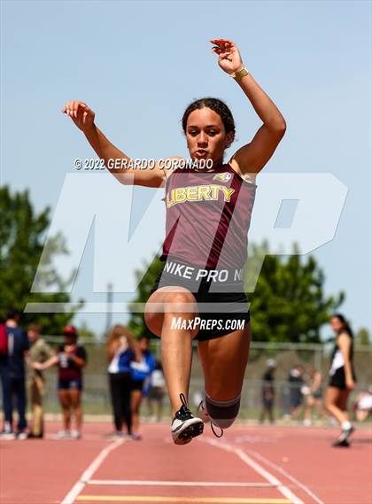 Thumbnail 2 in Mustang Invitational photogallery.