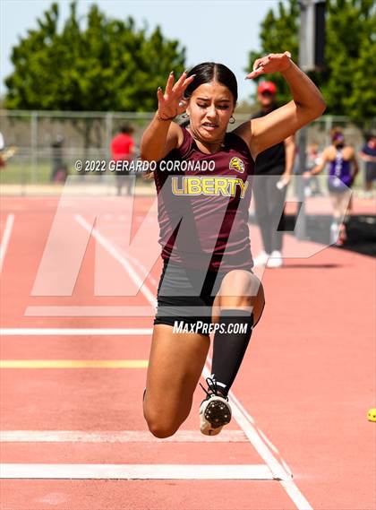 Thumbnail 3 in Mustang Invitational photogallery.