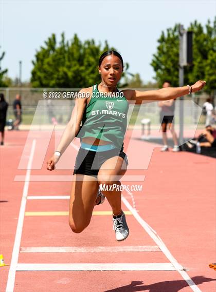 Thumbnail 1 in Mustang Invitational photogallery.