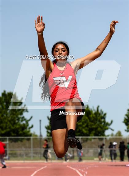 Thumbnail 2 in Mustang Invitational photogallery.