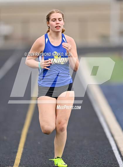 Thumbnail 2 in IHSAA Delta Sectionals (200 Meter)  photogallery.