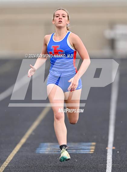 Thumbnail 1 in IHSAA Delta Sectionals (200 Meter)  photogallery.