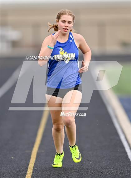 Thumbnail 3 in IHSAA Delta Sectionals (200 Meter)  photogallery.