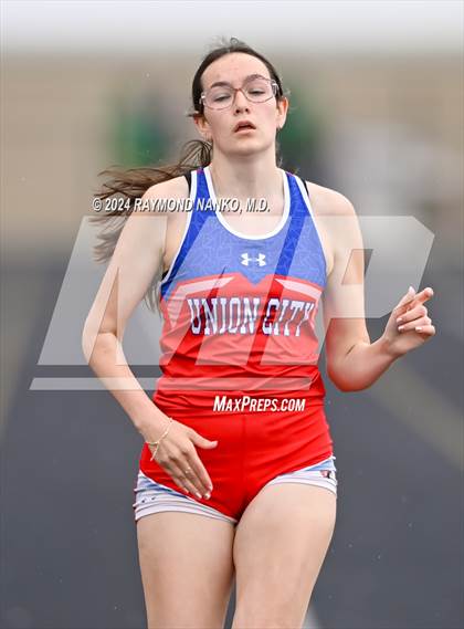 Thumbnail 1 in IHSAA Delta Sectionals (200 Meter)  photogallery.