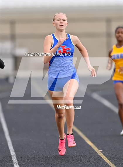 Thumbnail 3 in IHSAA Delta Sectionals (200 Meter)  photogallery.