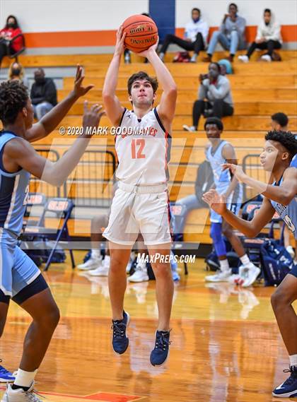 Thumbnail 1 in Alief Elsik @ Seven Lakes photogallery.