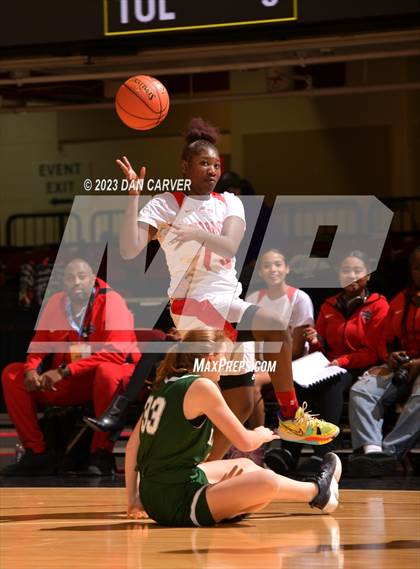 Thumbnail 1 in Hamilton [Alexander] vs Leffell (NYSPHSAA Section 1 Class C Semifinal) photogallery.