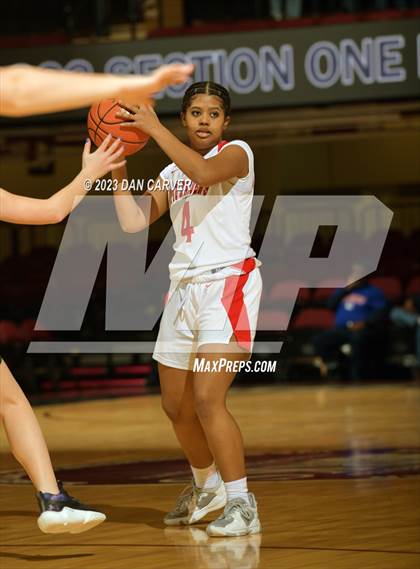 Thumbnail 1 in Hamilton [Alexander] vs Leffell (NYSPHSAA Section 1 Class C Semifinal) photogallery.