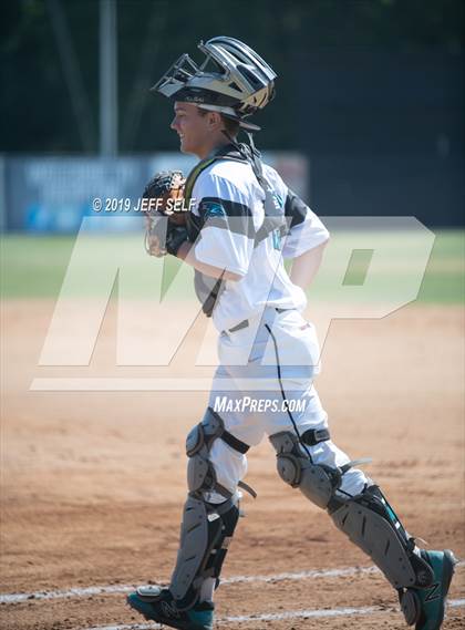 Thumbnail 3 in Hickory @ Nansemond River (VHSL 5A Quarterfinal) photogallery.