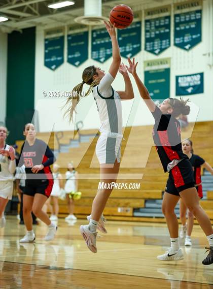 Thumbnail 3 in Mount Si @ Redmond photogallery.