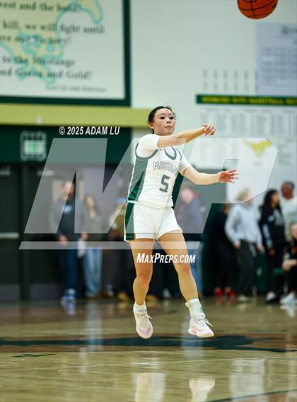 Thumbnail 3 in Mount Si @ Redmond photogallery.