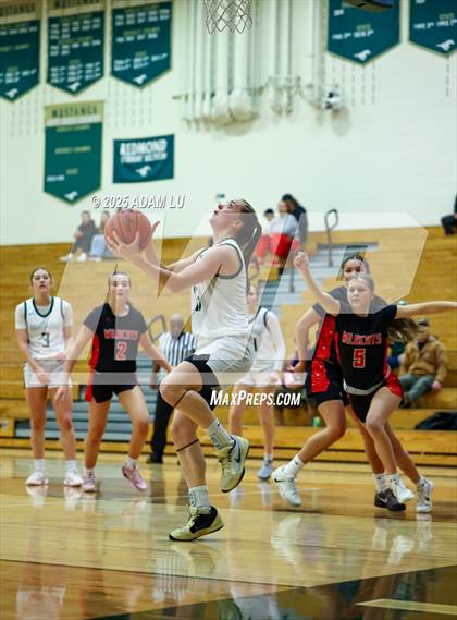 Thumbnail 3 in Mount Si @ Redmond photogallery.