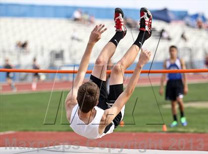 Thumbnail 1 in South West Yosemite League Meet #1 (High Jump) photogallery.