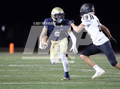 Thumbnail 1 in Berks Catholic @ Bishop McDevitt (PIAA AAAA Round 3 Playoff) photogallery.