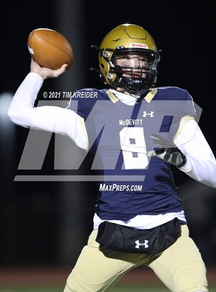 Thumbnail 3 in Berks Catholic @ Bishop McDevitt (PIAA AAAA Round 3 Playoff) photogallery.