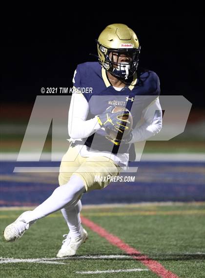 Thumbnail 2 in Berks Catholic @ Bishop McDevitt (PIAA AAAA Round 3 Playoff) photogallery.