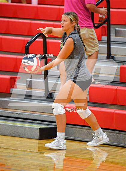 Thumbnail 2 in Giddings vs East Bernard (Scrimmage) photogallery.