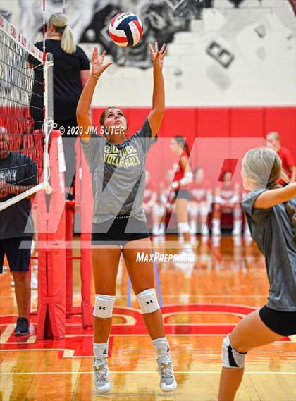 Thumbnail 1 in Giddings vs East Bernard (Scrimmage) photogallery.