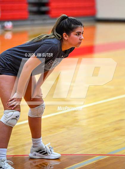 Thumbnail 3 in Giddings vs East Bernard (Scrimmage) photogallery.