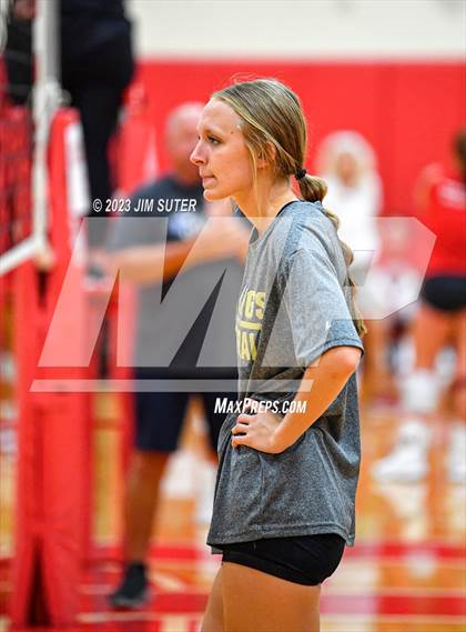 Thumbnail 3 in Giddings vs East Bernard (Scrimmage) photogallery.