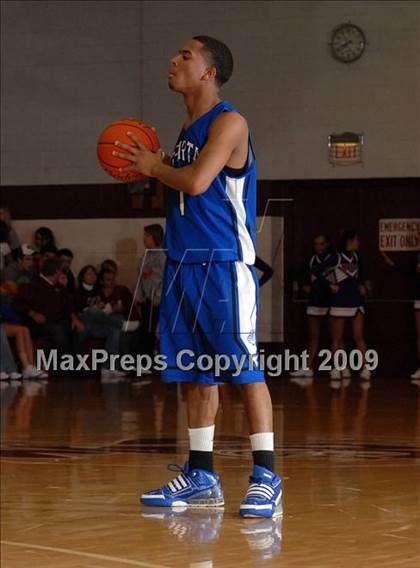 Thumbnail 3 in Sparta vs. Waltonville (Sesser Holiday Tournament) photogallery.