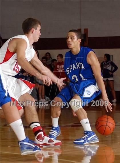 Thumbnail 3 in Sparta vs. Waltonville (Sesser Holiday Tournament) photogallery.
