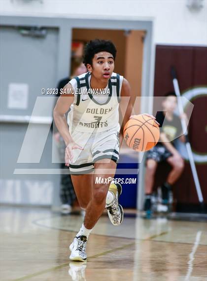 Thumbnail 3 in St. Bonaventure vs St. Francis (St. Francis Holiday Hoopfest Tournament) photogallery.
