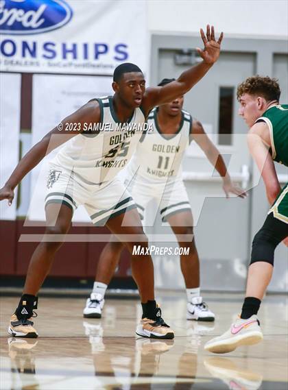 Thumbnail 2 in St. Bonaventure vs St. Francis (St. Francis Holiday Hoopfest Tournament) photogallery.
