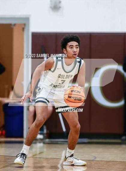 Thumbnail 2 in St. Bonaventure vs St. Francis (St. Francis Holiday Hoopfest Tournament) photogallery.