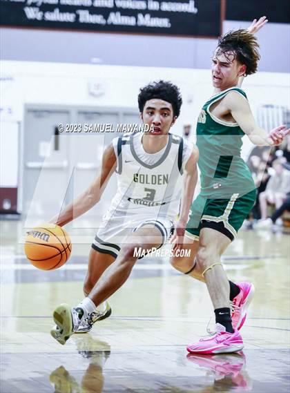 Thumbnail 3 in St. Bonaventure vs St. Francis (St. Francis Holiday Hoopfest Tournament) photogallery.
