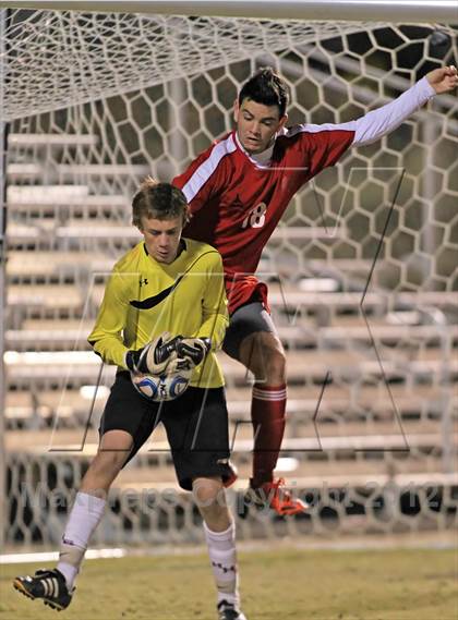 Thumbnail 3 in Jacksonville vs. Hickory (NCHSAA 3A Final) photogallery.