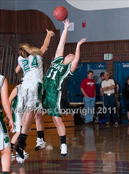 Thumbnail 1 in Colfax vs Ponderosa (Bear River Tournament) photogallery.