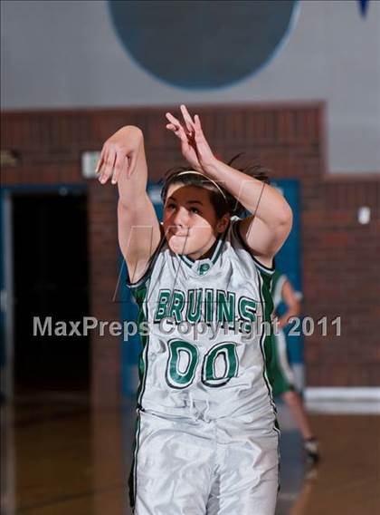 Thumbnail 2 in Colfax vs Ponderosa (Bear River Tournament) photogallery.