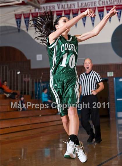 Thumbnail 2 in Colfax vs Ponderosa (Bear River Tournament) photogallery.